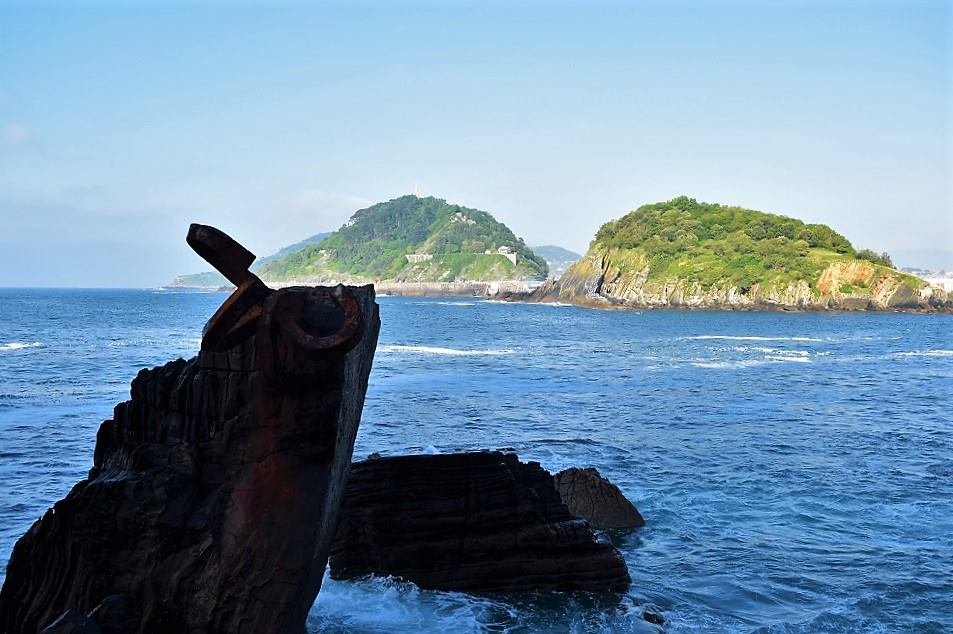 Peine-del-viento-Isla-santa-Clara